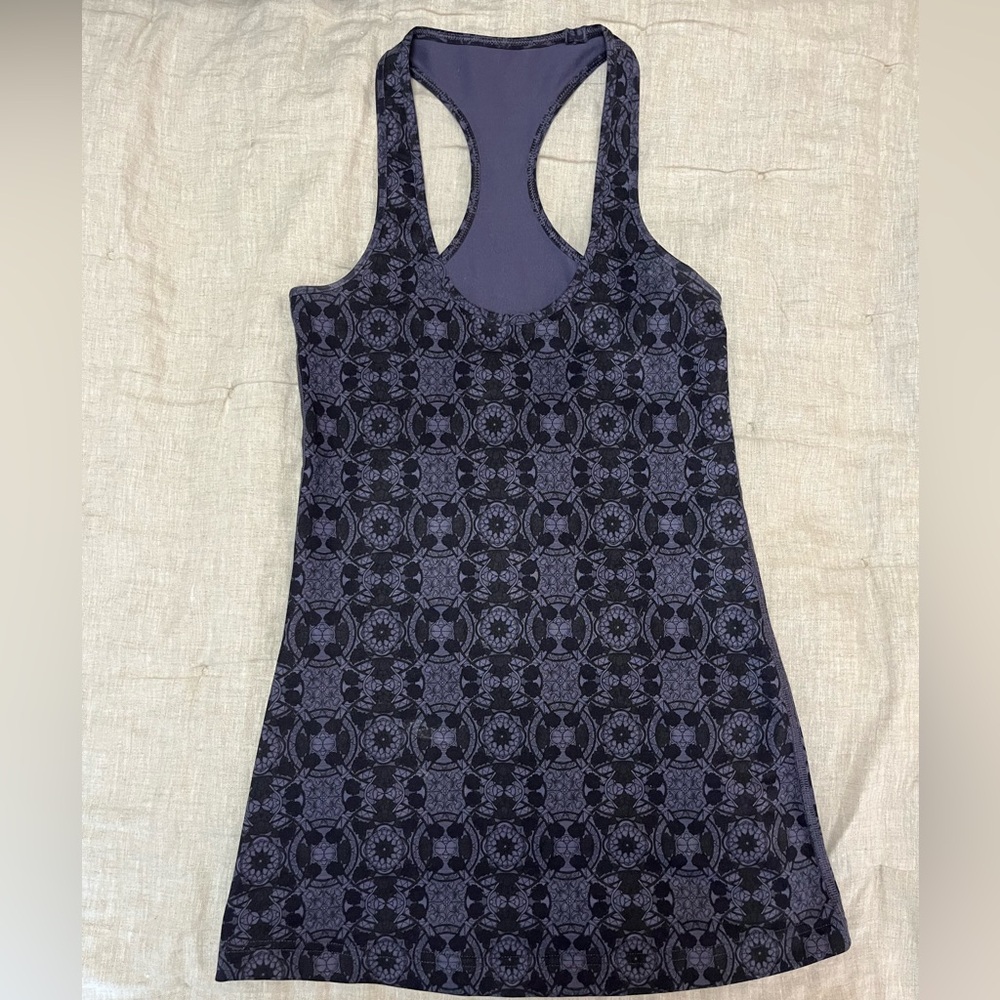 lululemon athletica Purple & Black Patterned Racerback Tank size 4